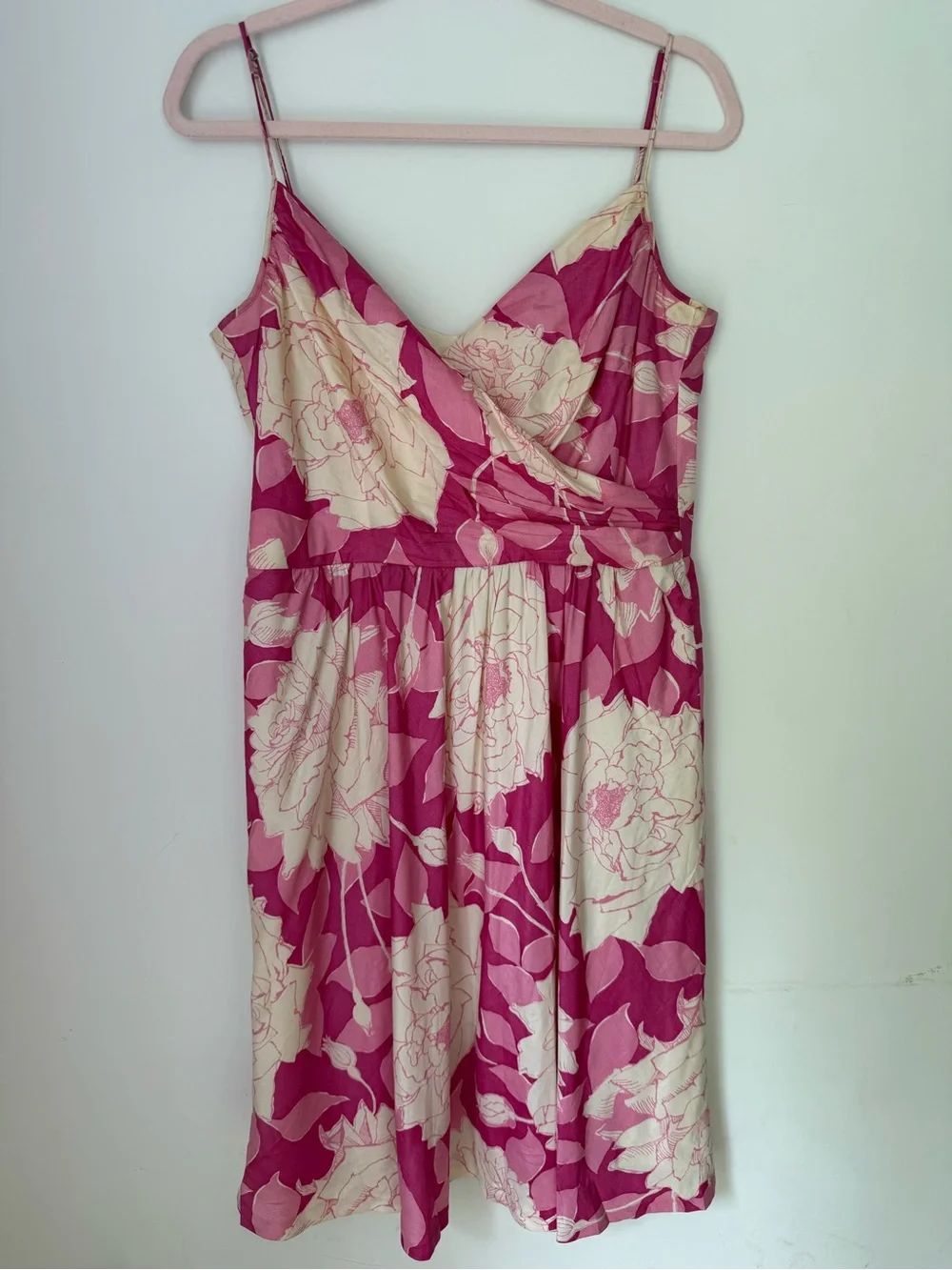 Trina Turk Silk Floral Dress Pink Cream Size 10 Made USA - Picture 1 of 7